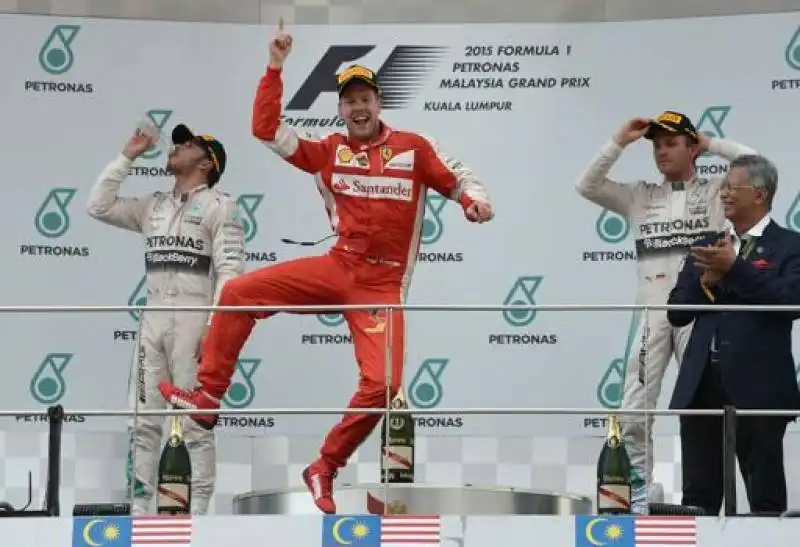 la ferrari di vettel vince il gp della malesiac    211es u430705913434833cc 512x350@corriere web nazionale