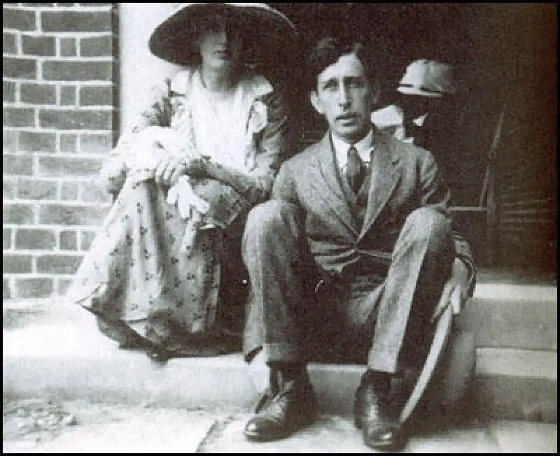 leonard woolf 1