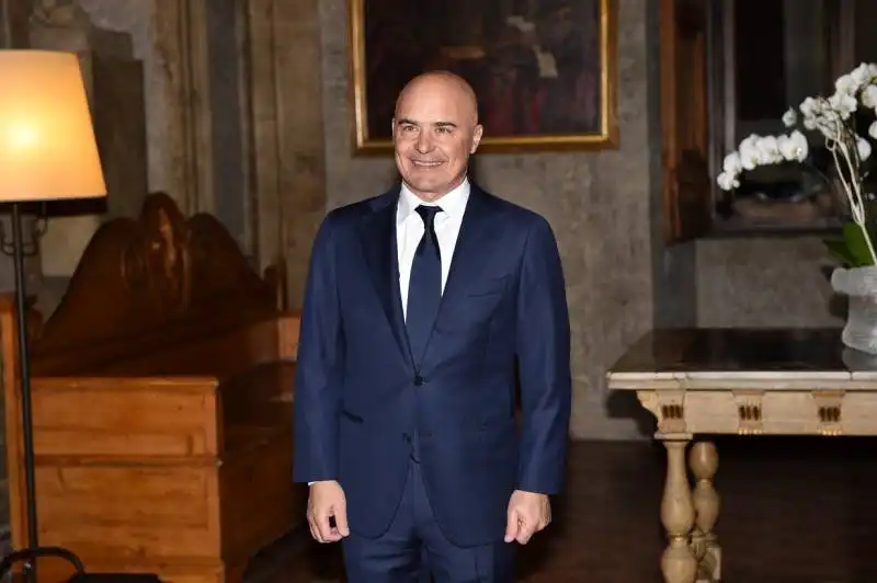 luca zingaretti