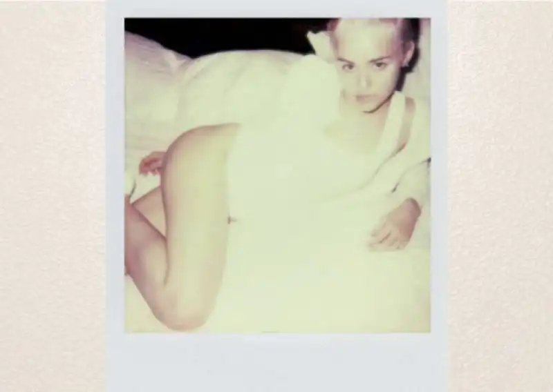 miley cyrus polaroid