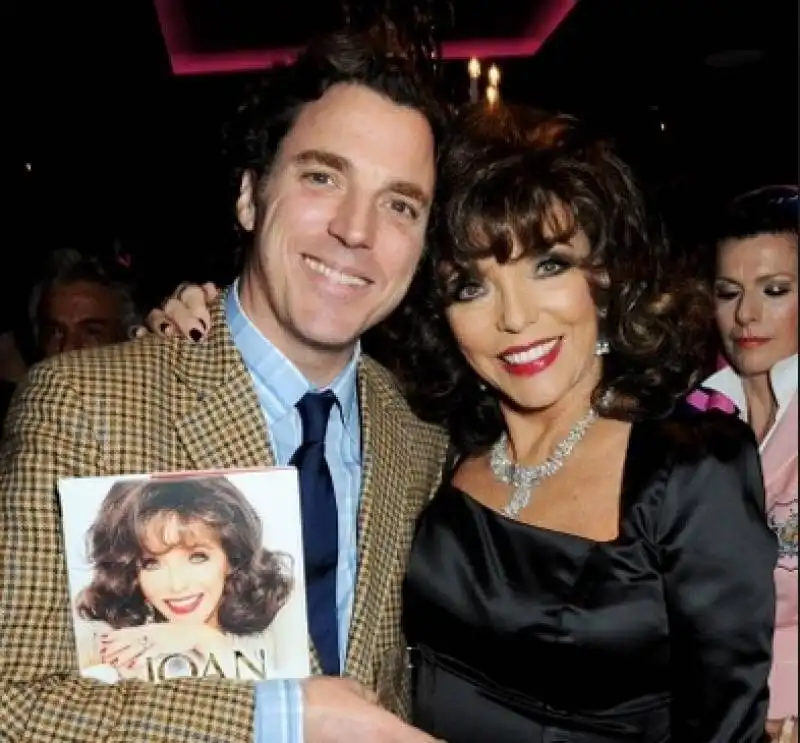 Sacha Newley e Joan Collins