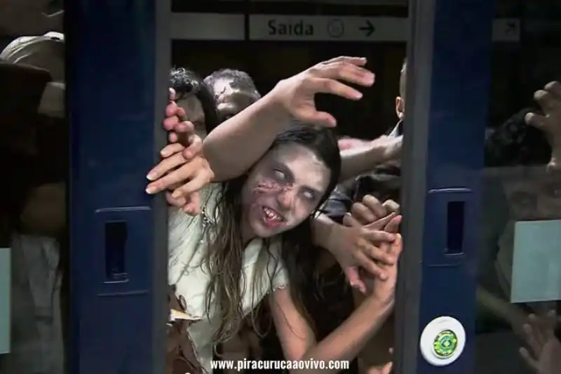 zombie nella metropolitana  11