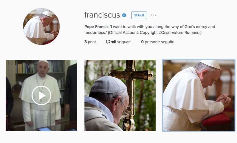 ACCOUNT INSTAGRAM DI PAPA BERGOGLIO