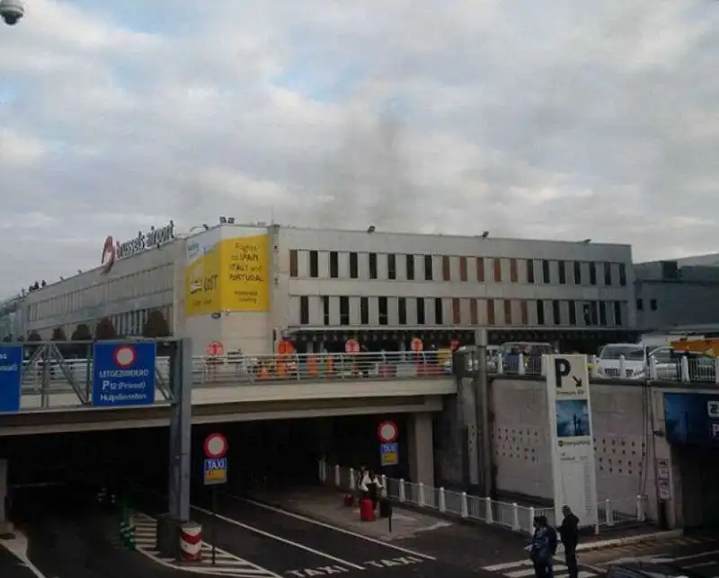 attentato all aeroporto di bruxelles   5