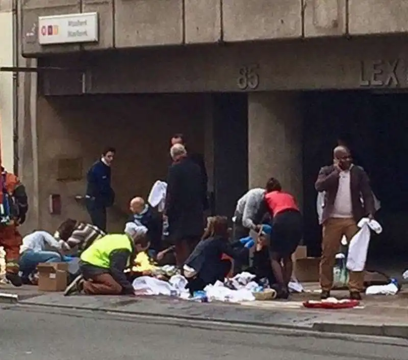 attentato alla metro di maelbeek bruxelles  10