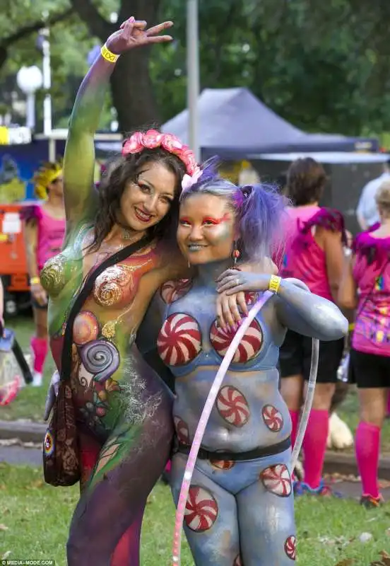 body painting al mardi gras australiano