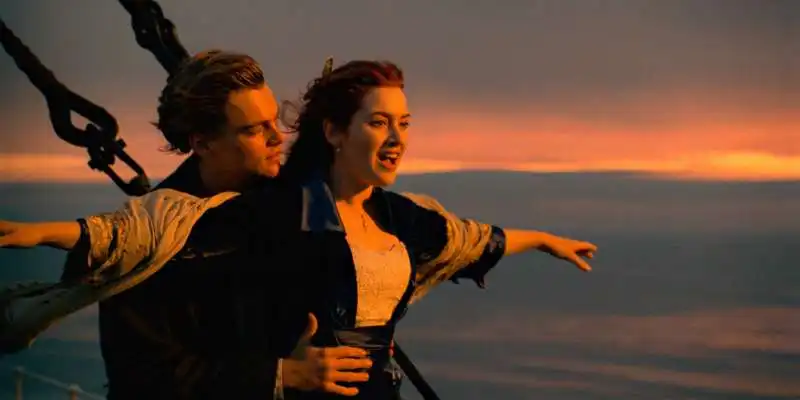 DI CAPRIO WINSLET TITANIC