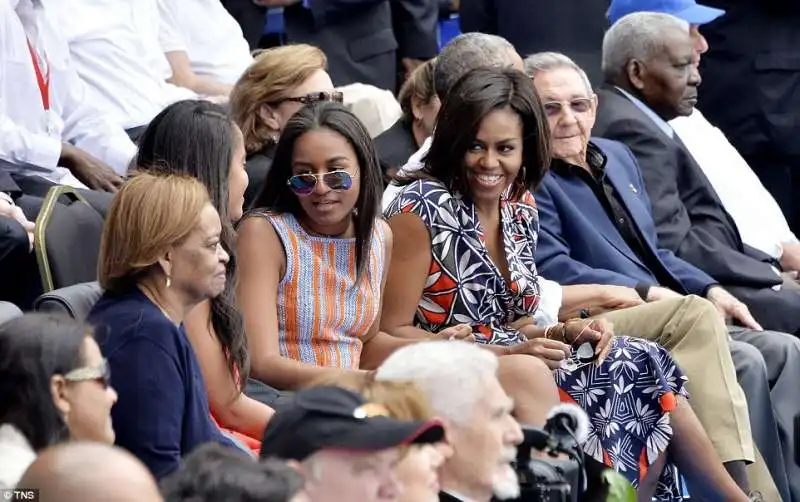 famiglia obama e raul castro alla partita