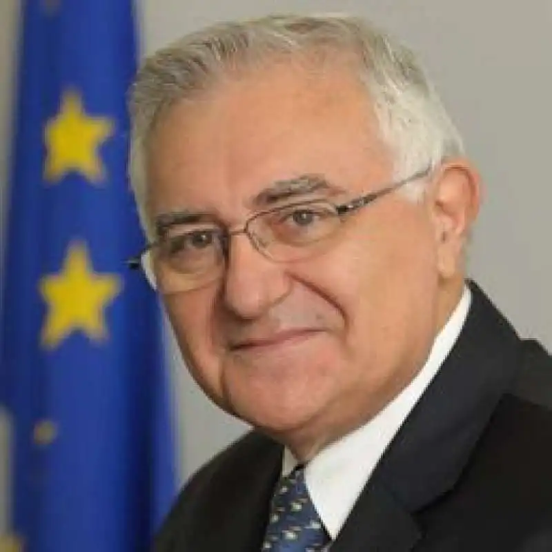 JOHN DALLI