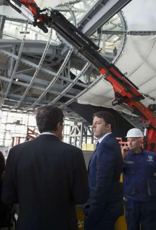 matteo renzi al cantiere della nuvola