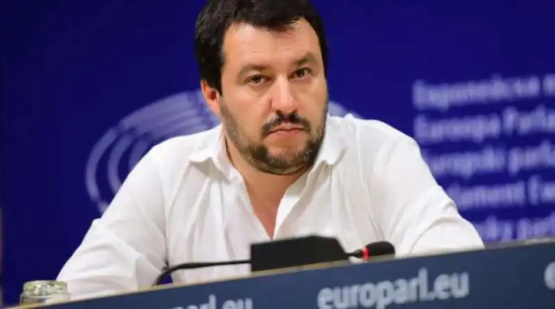 matteo salvini al parlamento europei