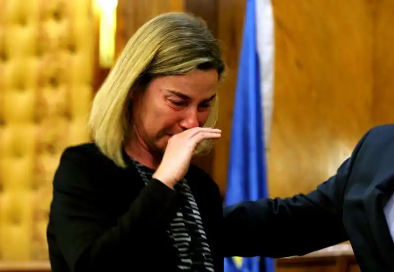 MOGHERINI IN LACRIME