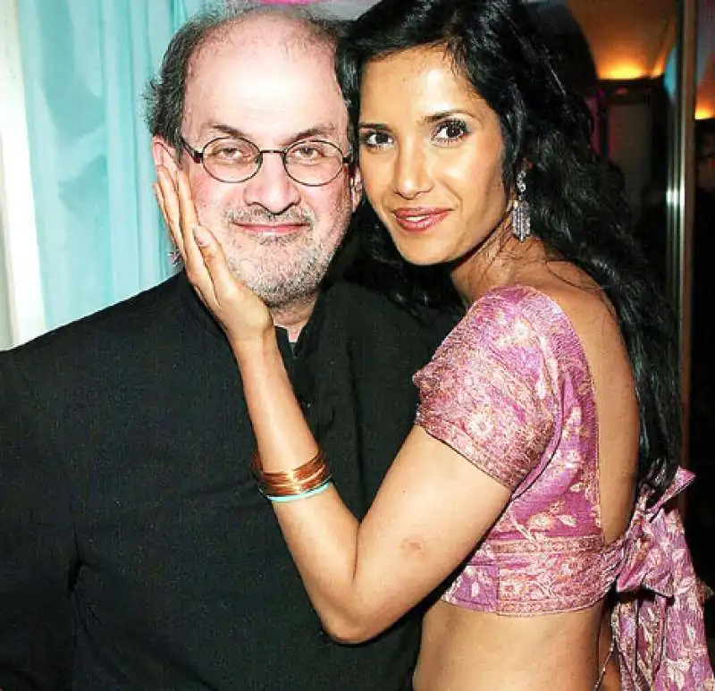 padma lakshmi e salman rushdie  7