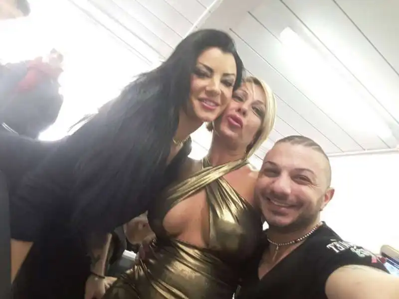 pornostar amandha fox zaira vanvitelli francesco piazza a ciao darwin