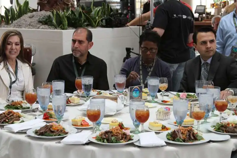 pranzo di lavoro albergo