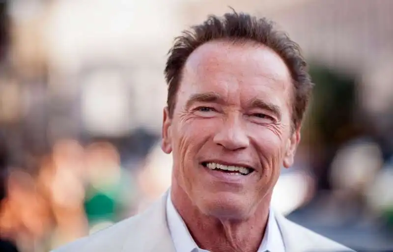 SCHWARZENEGGER