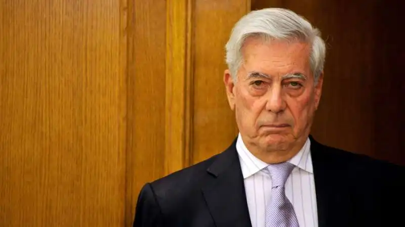 VARGAS LLOSA