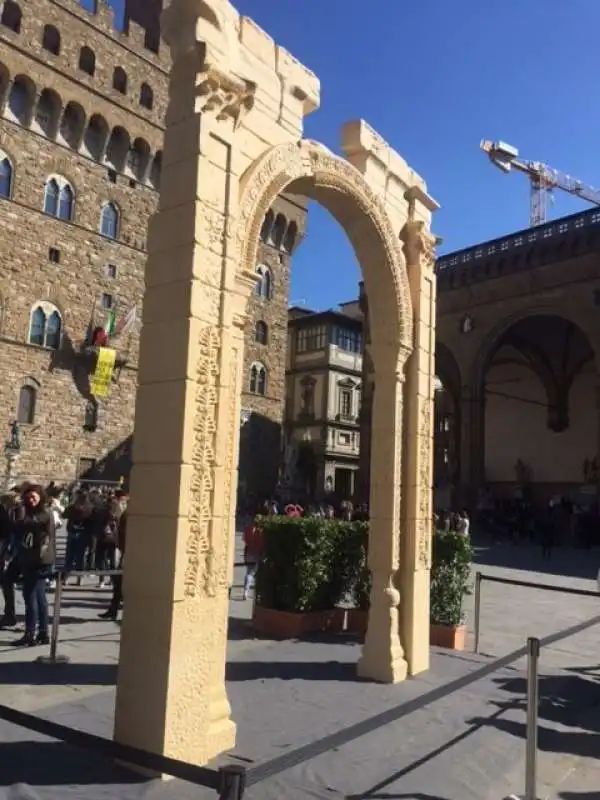 ARCHETTO PIAZZA DELLA SIGNORIA