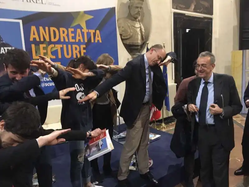 ENRICO LETTA DAB DANCE