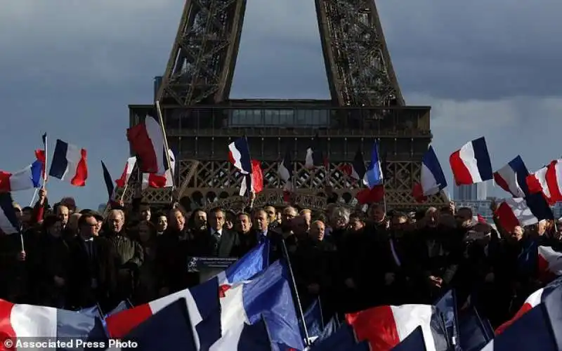 manifestazione pro fillon parigi  3