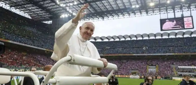 PAPA FRANCESCO SAN SIRO