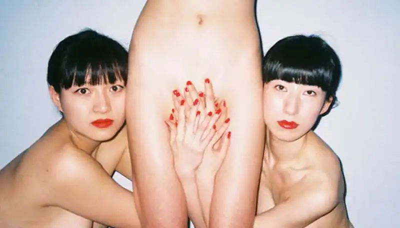 ren hang 19