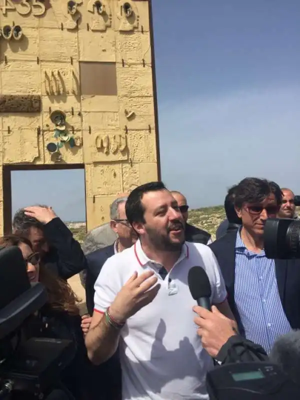 SALVINI LAMPEDUSA