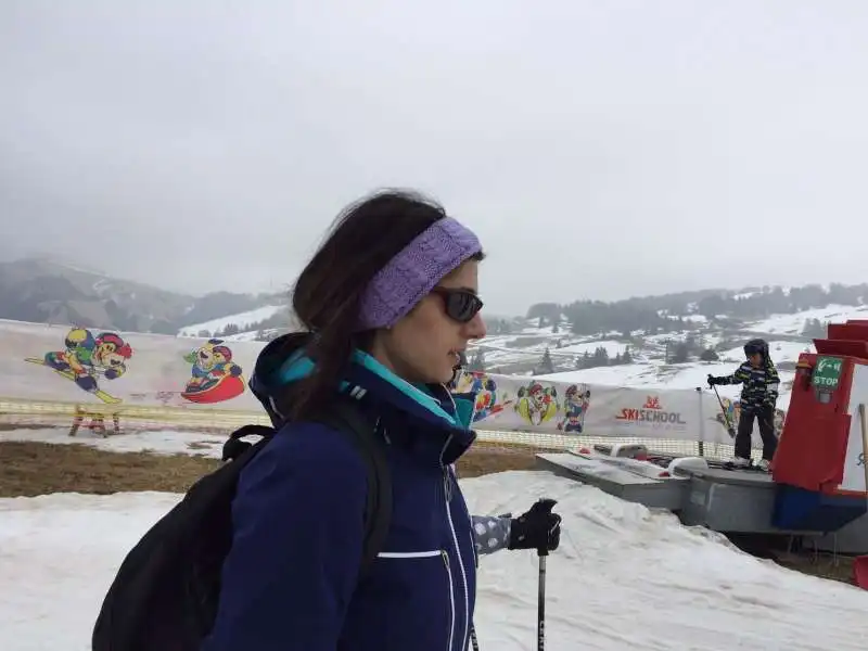 virginia raggi in montagna a siusi