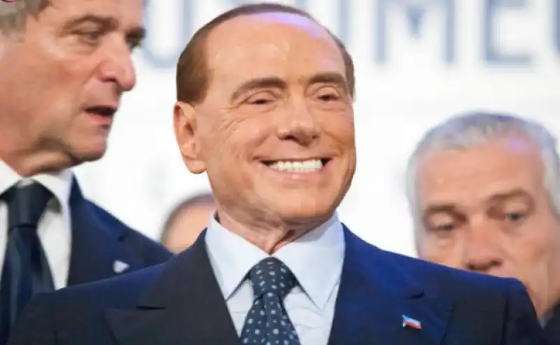 berlusconi denti bianchi