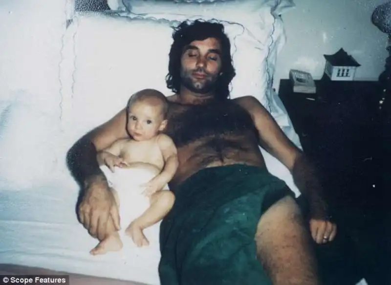 george best col figlio