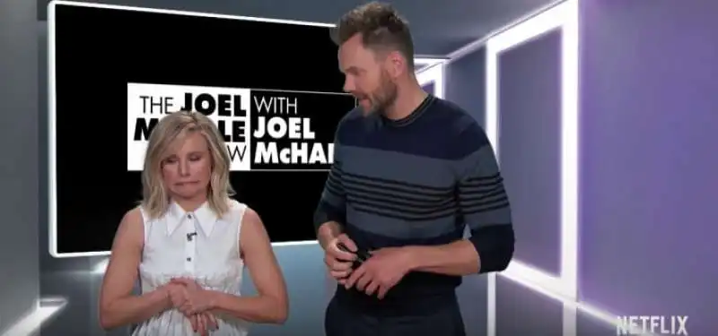 kristen bell e joel mchale 8