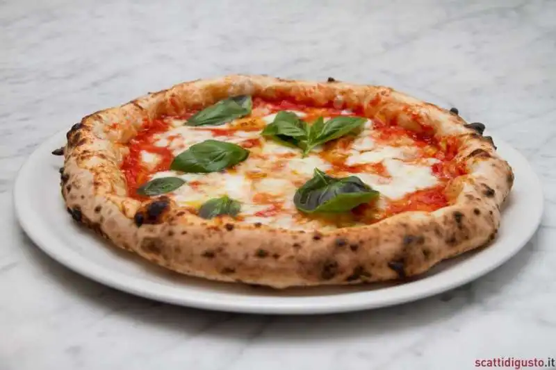 LA VERA PIZZA MARGHERITA 