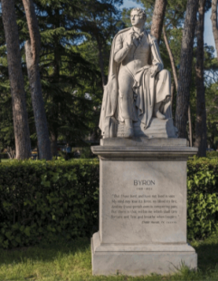 lord byron statua