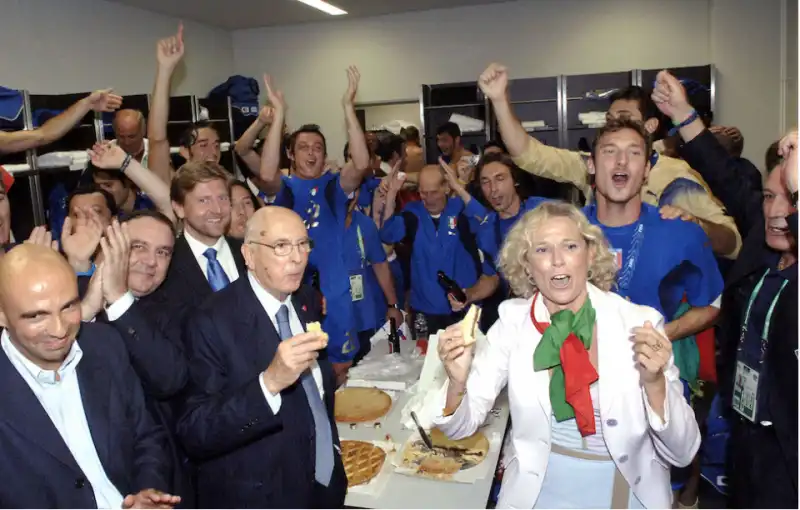 napolitano nazionale 2006 - foto guardian