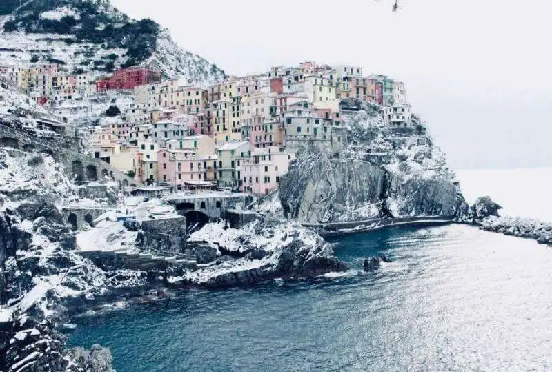 neve cinque terre