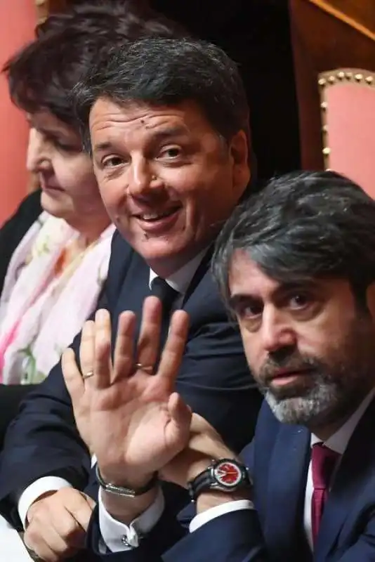 RENZI PRIMO GIORNO DA SENATORE CON BONIFAZI