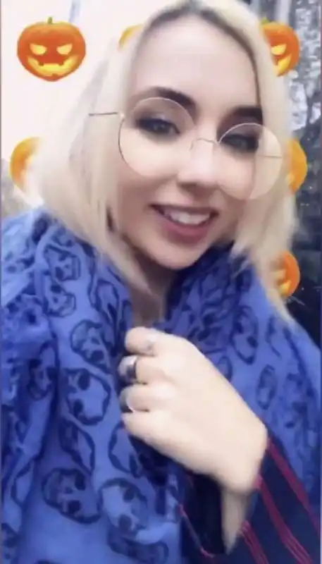 ava max 34