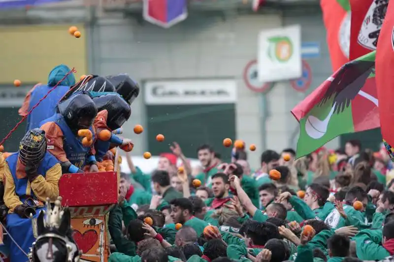 carnevale 2019 a ivrea   battaglia delle arance 8