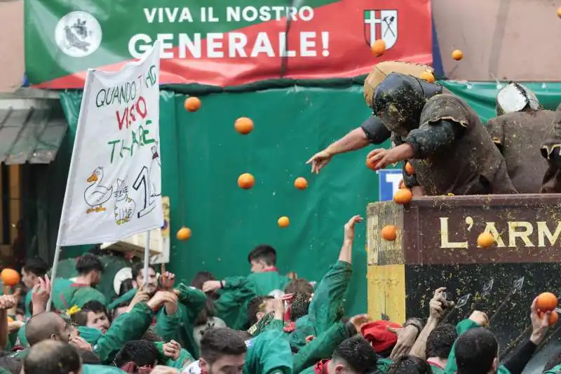 carnevale 2019 a ivrea   battaglia delle arance 9