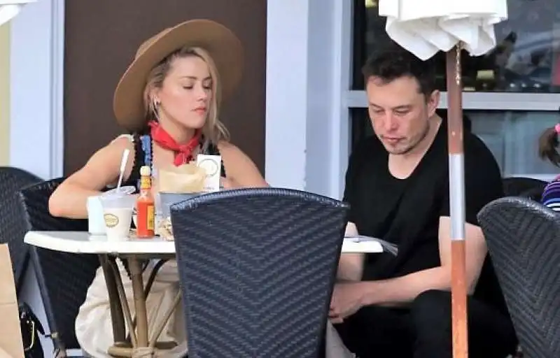 elon musk amber heard 5