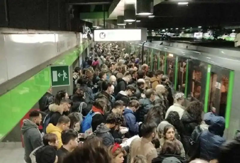 incidente metro milano 1