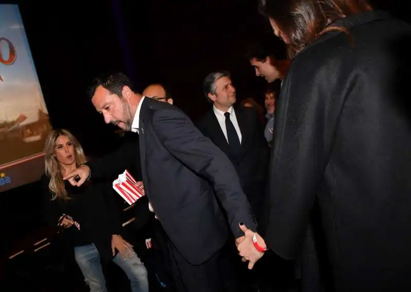 matteo salvini e francesca verdini all anteprima di dumbo foto di bacco (10)