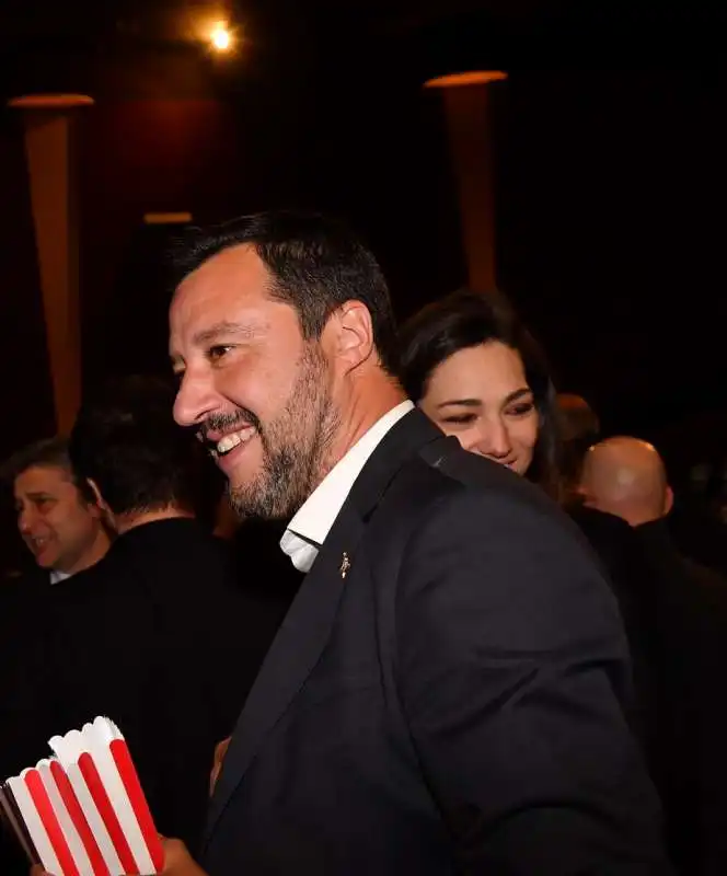 matteo salvini e francesca verdini all anteprima di dumbo foto di bacco (2)