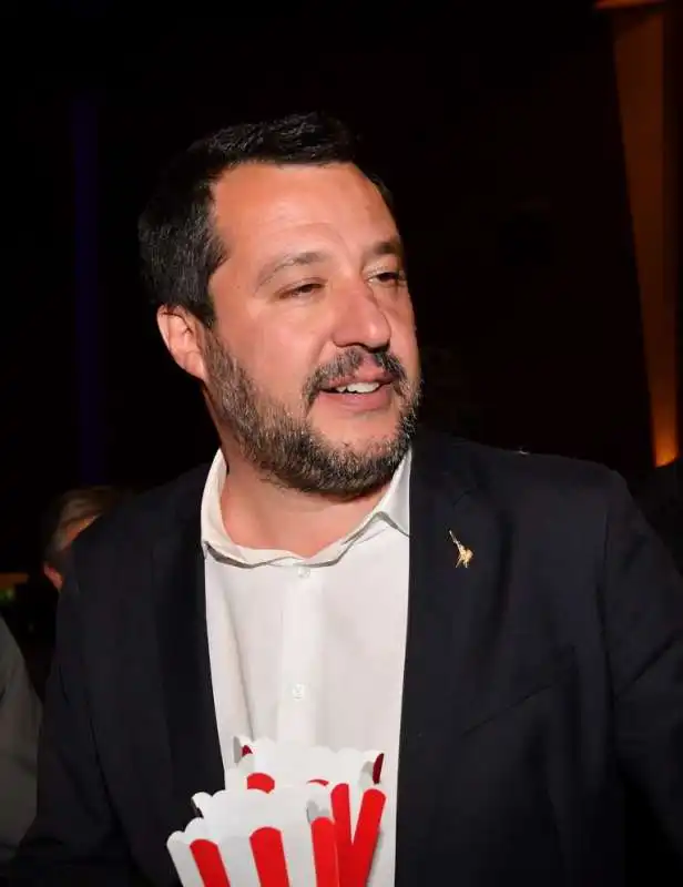 matteo salvini e francesca verdini all anteprima di dumbo foto di bacco (4)