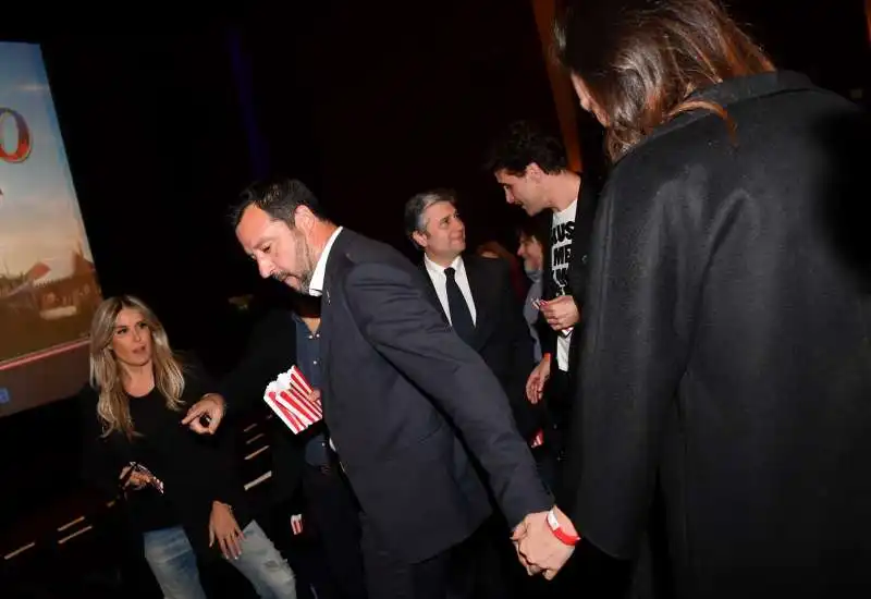 matteo salvini e francesca verdini all anteprima di dumbo foto di bacco (9)