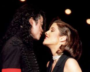 michael jackson lisa marie presley 10