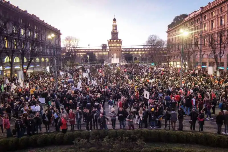 milano   corteo per l'ambiente   fridaysforfuture 14