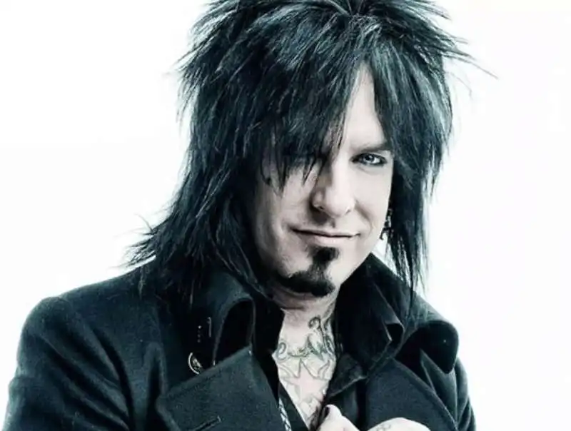 nikki sixx 5