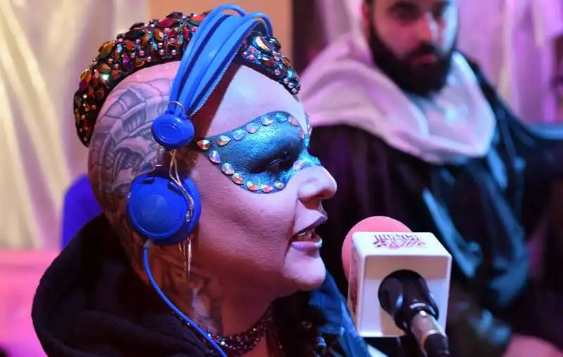 nina flowers a mucca radio