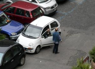 parcheggiatrice abusiva piazzale clodio